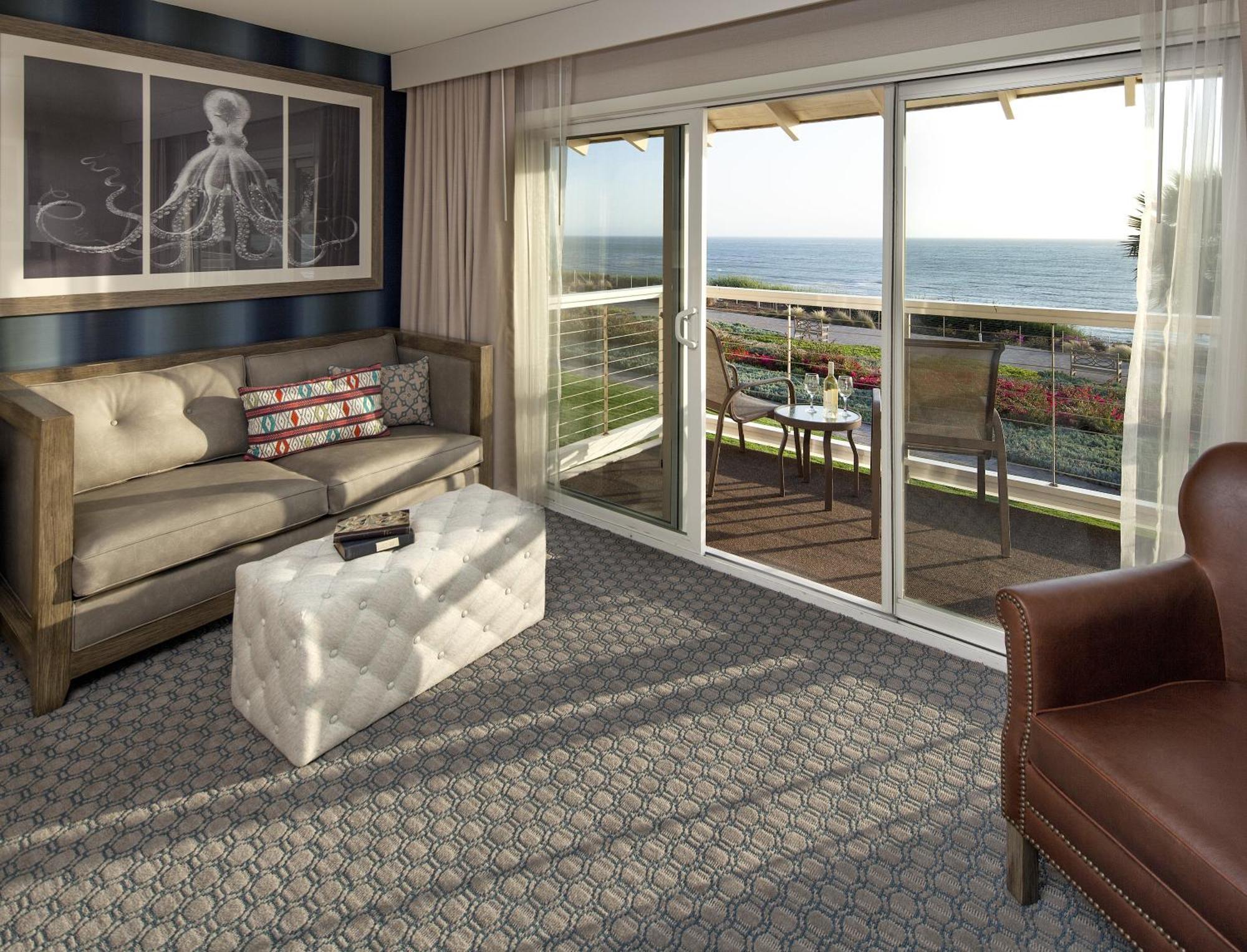 King Room Ocean View Balcony,701911165:JPEG